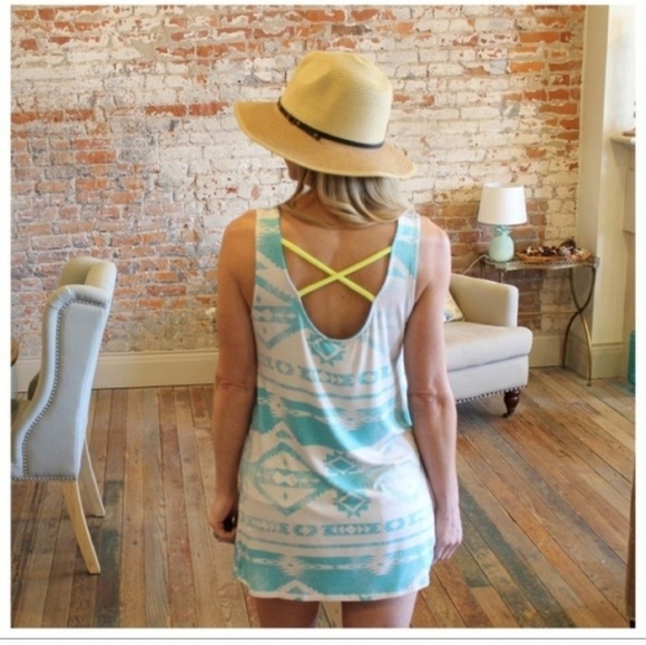🍍SALE!!🏝(2 left) Mint Aztec Print Tunic/Coverup - Picture 2 of 2